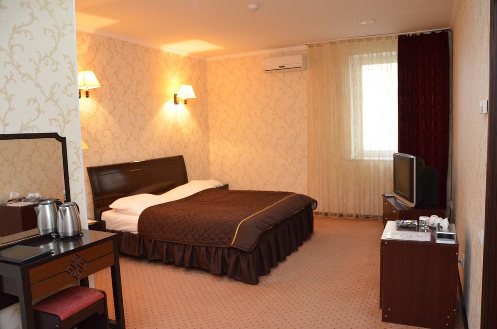 Golden Palace Hotel Aktau (Mangystau) Ngoại thất bức ảnh